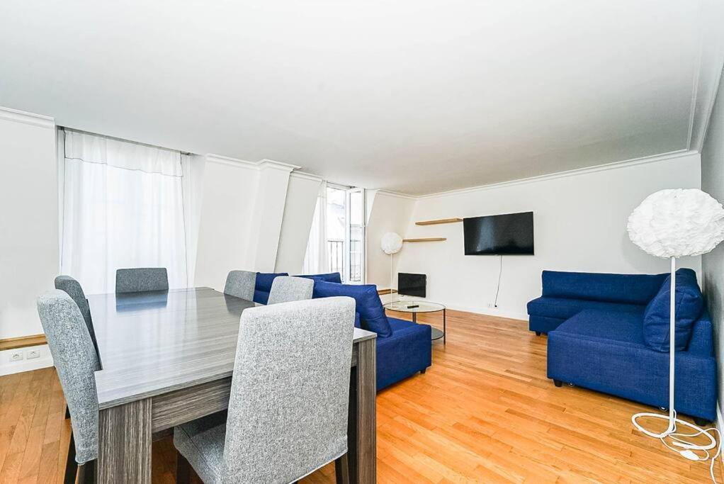 Apartment Champs Elysee -
